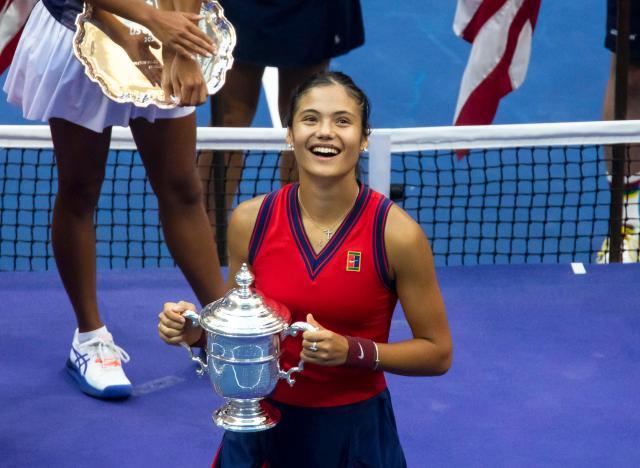 中的表现总 中的表现总