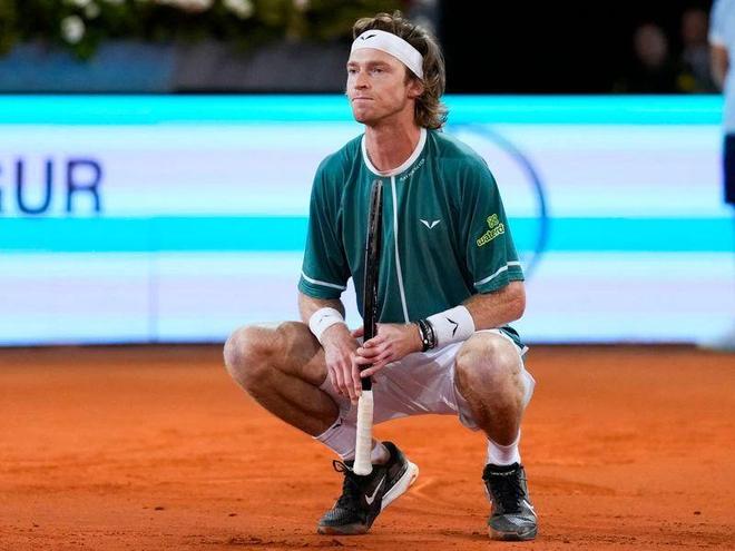 断突破自我 断突破自我