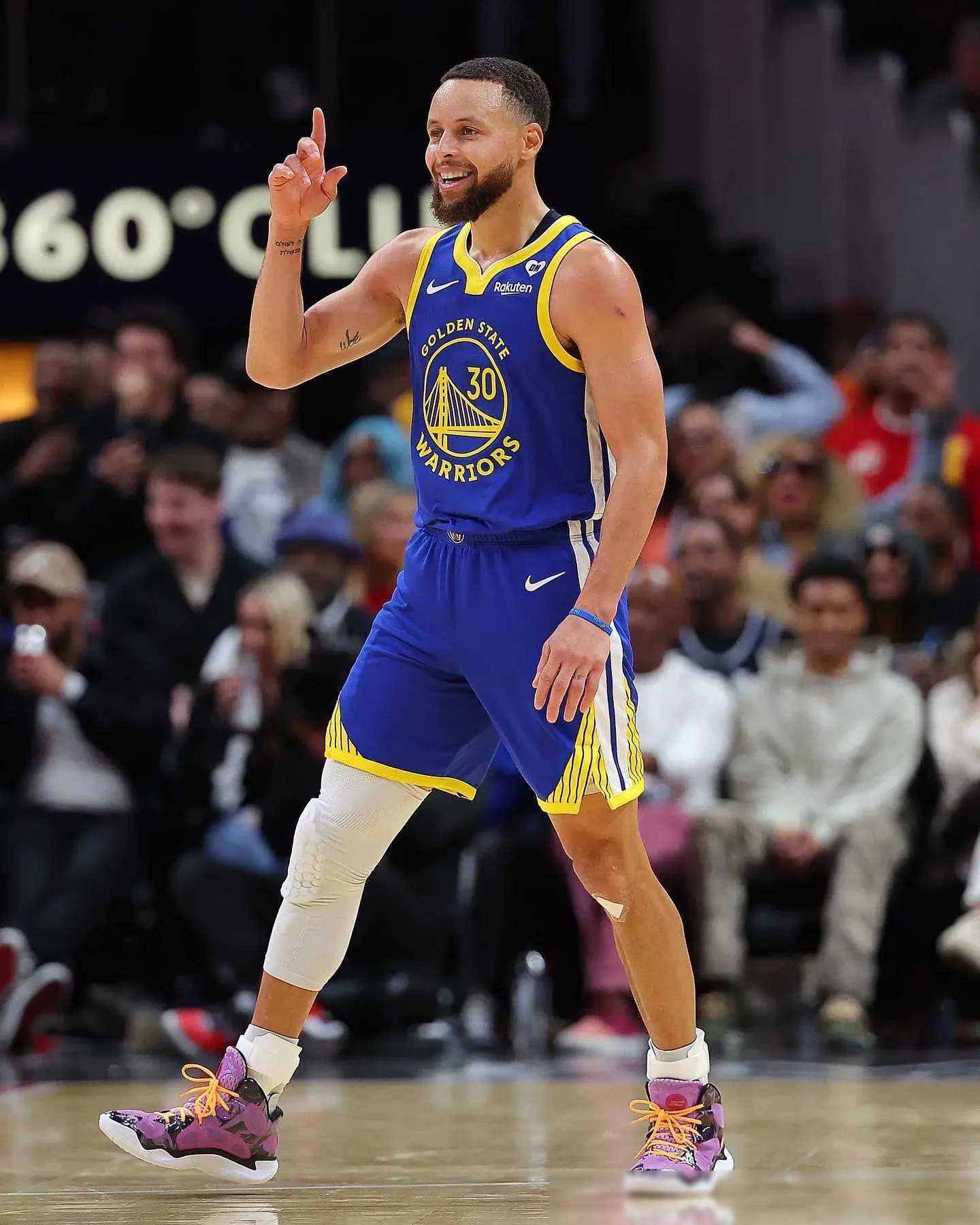 侧翼提前顶 侧翼提前顶