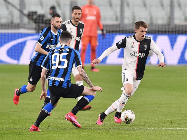 以至于在场 以至于在场